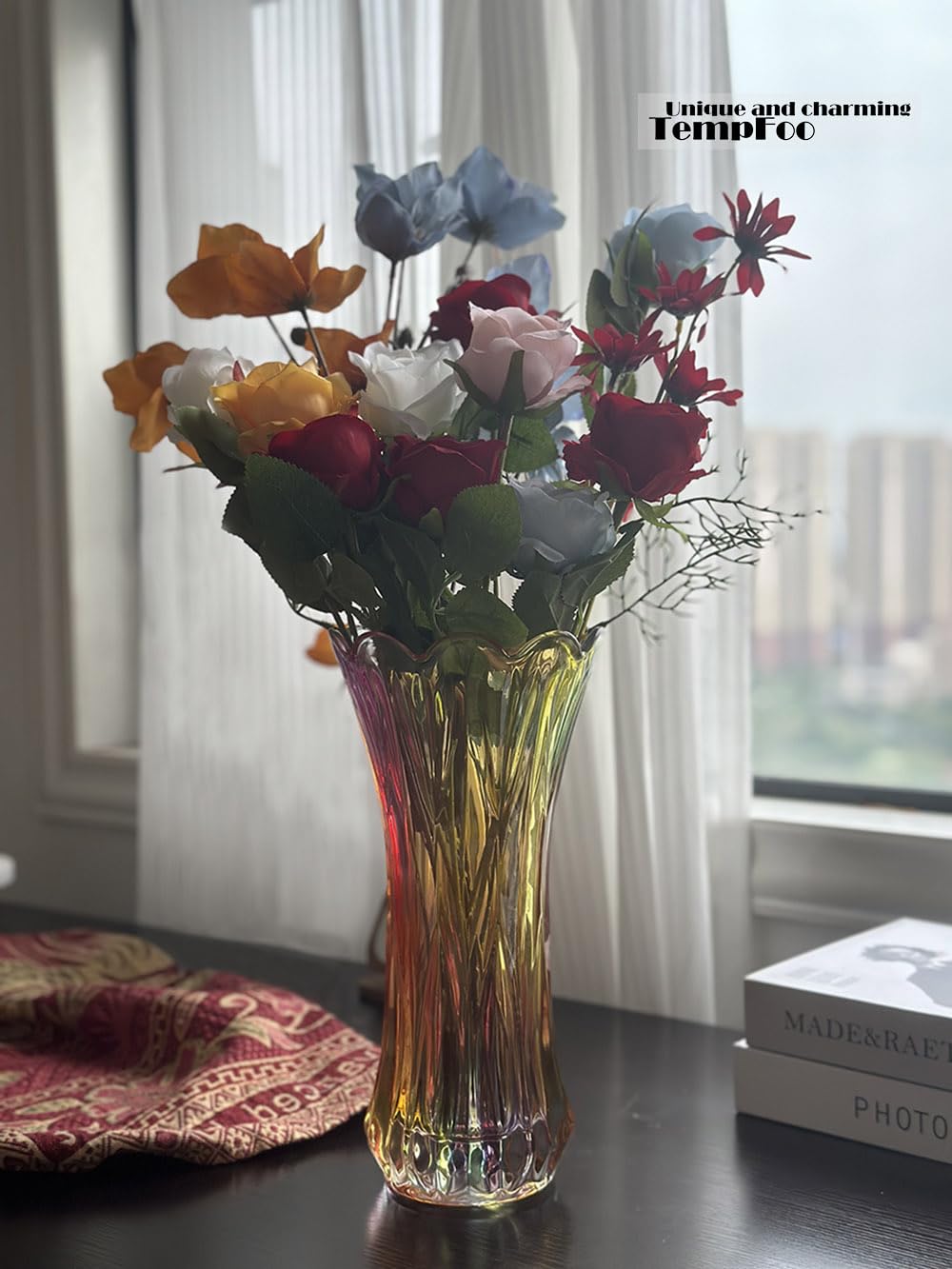 Blumenvase, große hohe Glasvase zur Dekoration, ästhetisch, große Glasvase mit gerippter Textur, modernes Wohnzimmer 