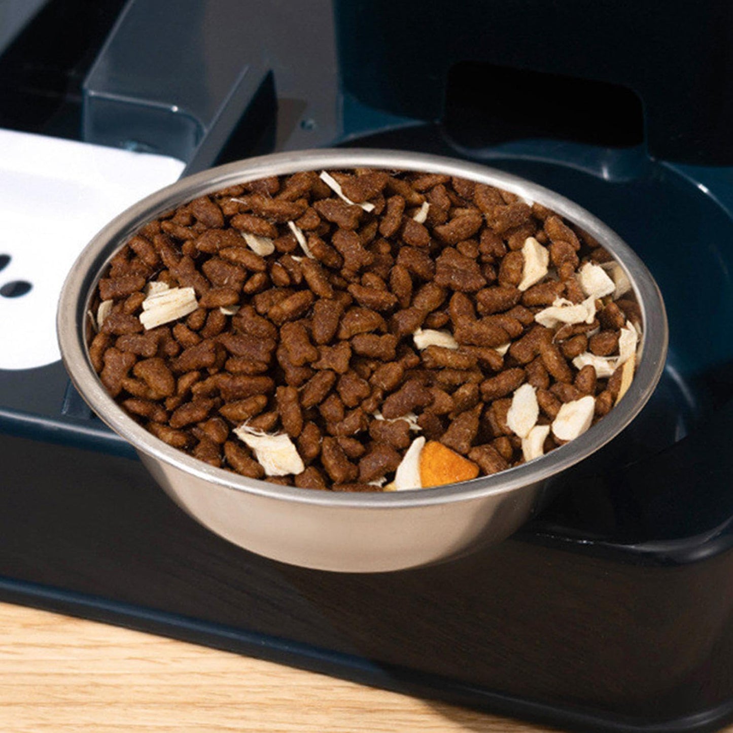 Bomefoi Automatischer 2-in-1 Katzenfutterautomat, Fütterungs- und Trinkgerät für Tierfutter, rutschfeste automatische Trinkflasche 