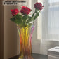 Blumenvase, große hohe Glasvase zur Dekoration, ästhetisch, große Glasvase mit gerippter Textur, modernes Wohnzimmer 