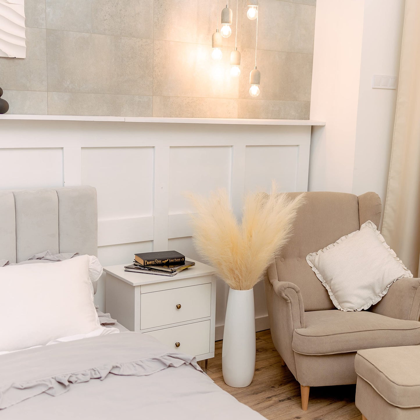 ORNA Künstliches Pampasgras, künstliche Blume, lange Zweige, extra flauschig, 114 cm hoch (3 Stängel x 20 Zweige) für moderne Wohndekoration 