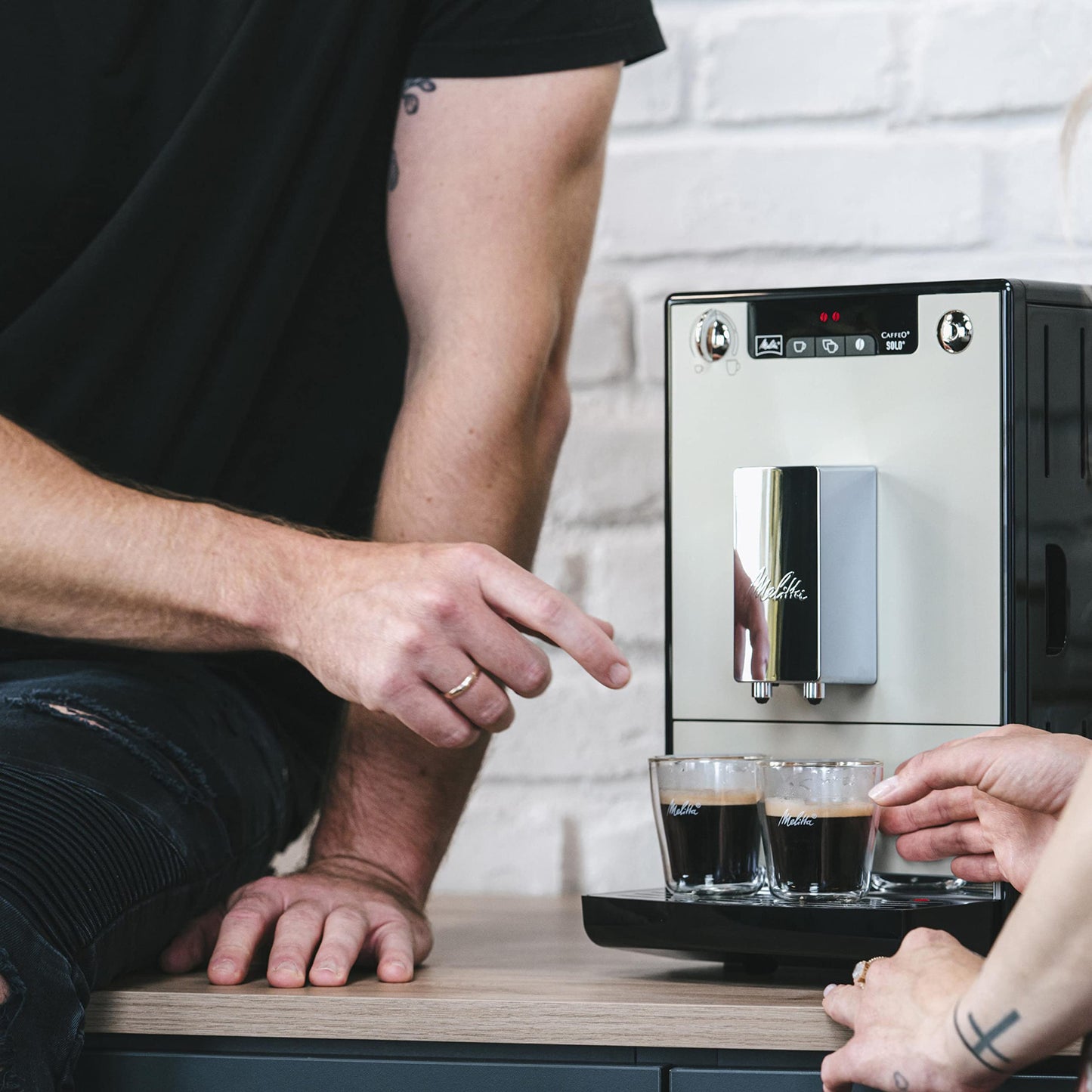 Melitta Kaffeemaschine Caffeo Solo E950 Slim, vollautomatisch mit Vorbrühfunktion und 15-bar-LED-Anzeige 