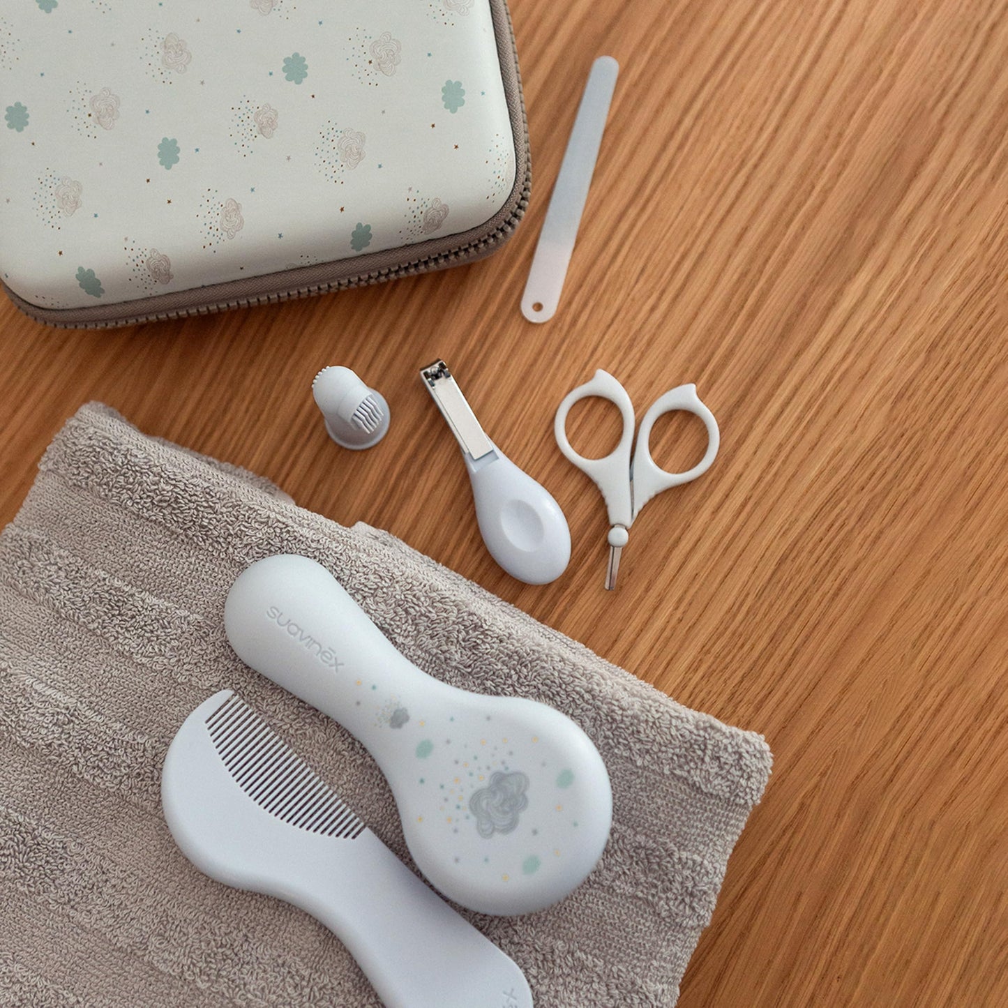 Baby-Pflegeset, komplettes und tragbares Kulturbeutel, Maniküre-Set 